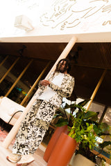 Model is 183 cm / 6 ft tall and wears size M.